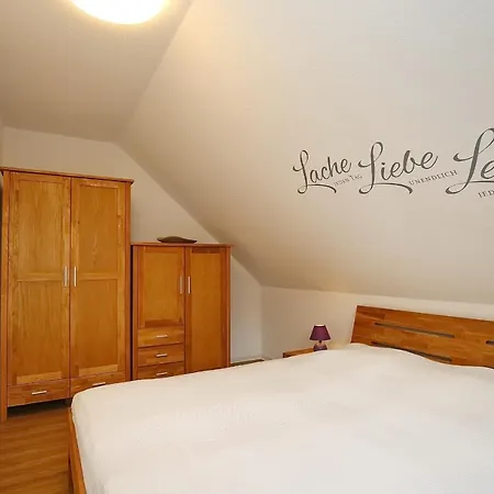 Apartment Papillon 18-5 *